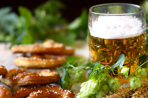 WIRTSHAUSSINGEN & WIESN-SONNTAG